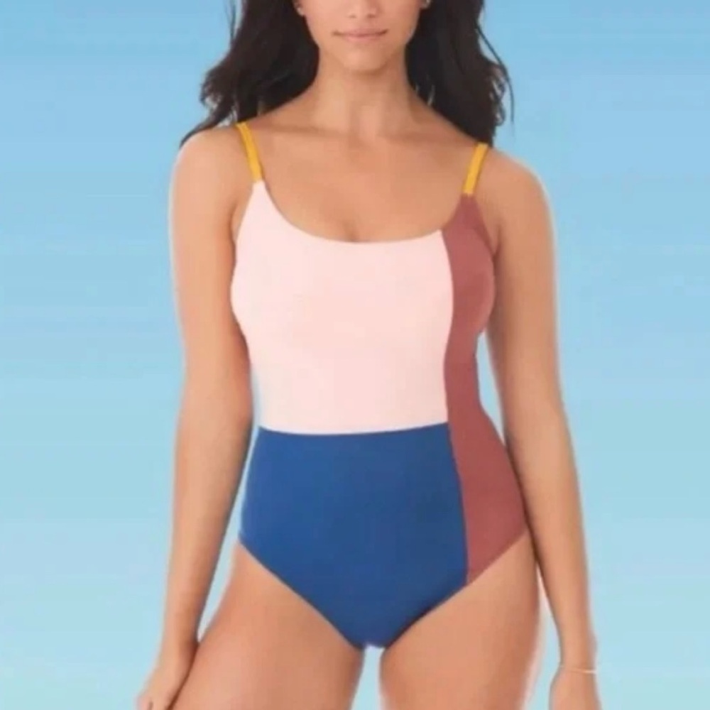 Beach Betty Colorblock One-Piece Swimsuit XL Womens Scoop Neck